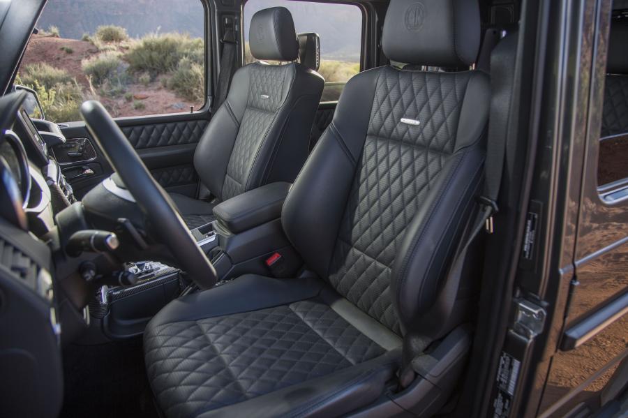 Интерьер Mercedes-AMG G65 (W463) 2016 года  (NA) (фото 21 из 40)